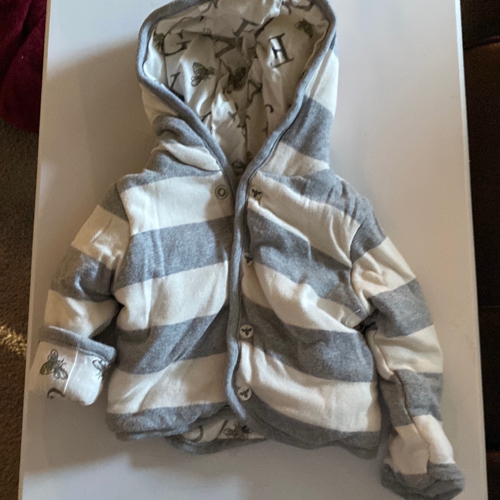 Burt’s Bees Baby snap hooded jacket so soft like new grey boy girl coat 3-6 mos
